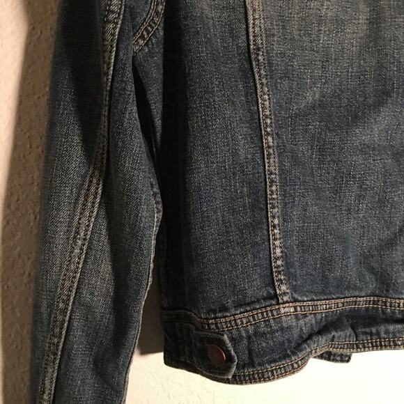 American Eagle Cropped Denim Jacket Women's S/P Blue Fade Distressed Trucker - Picture 8 of 11
